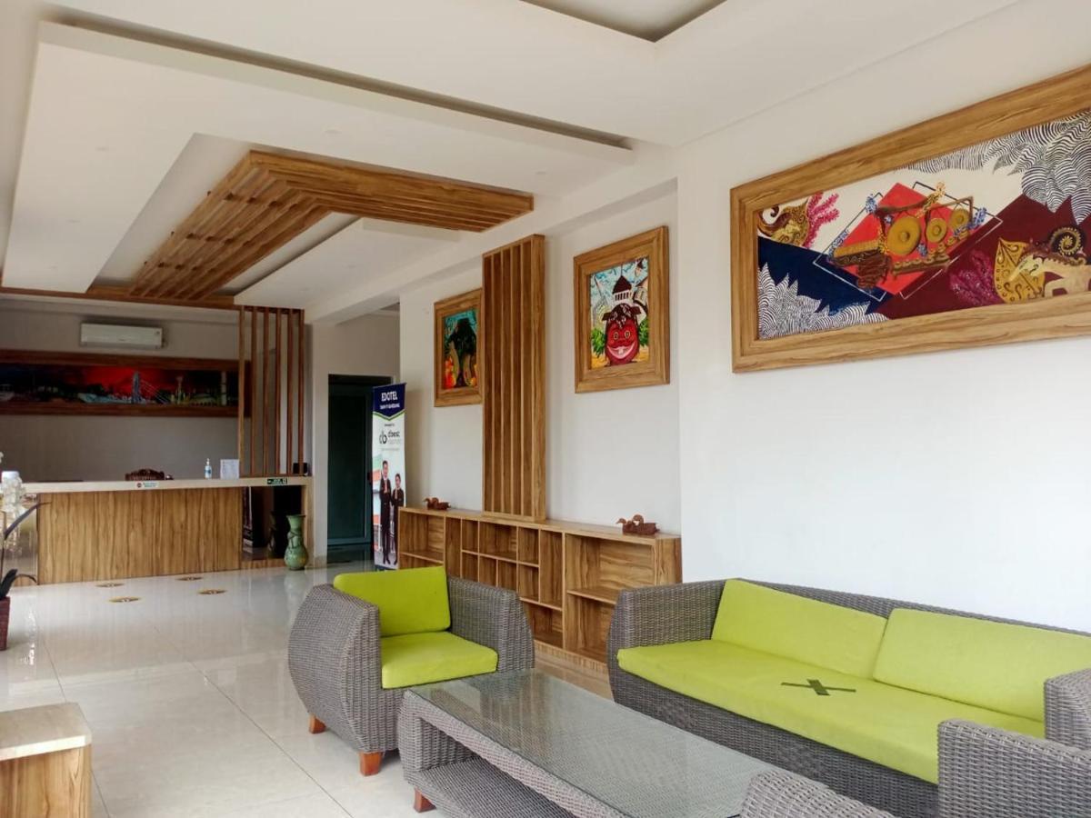 Oyo 90102 Edotel Hotel By Dbest Hospitality Bandung Extérieur photo